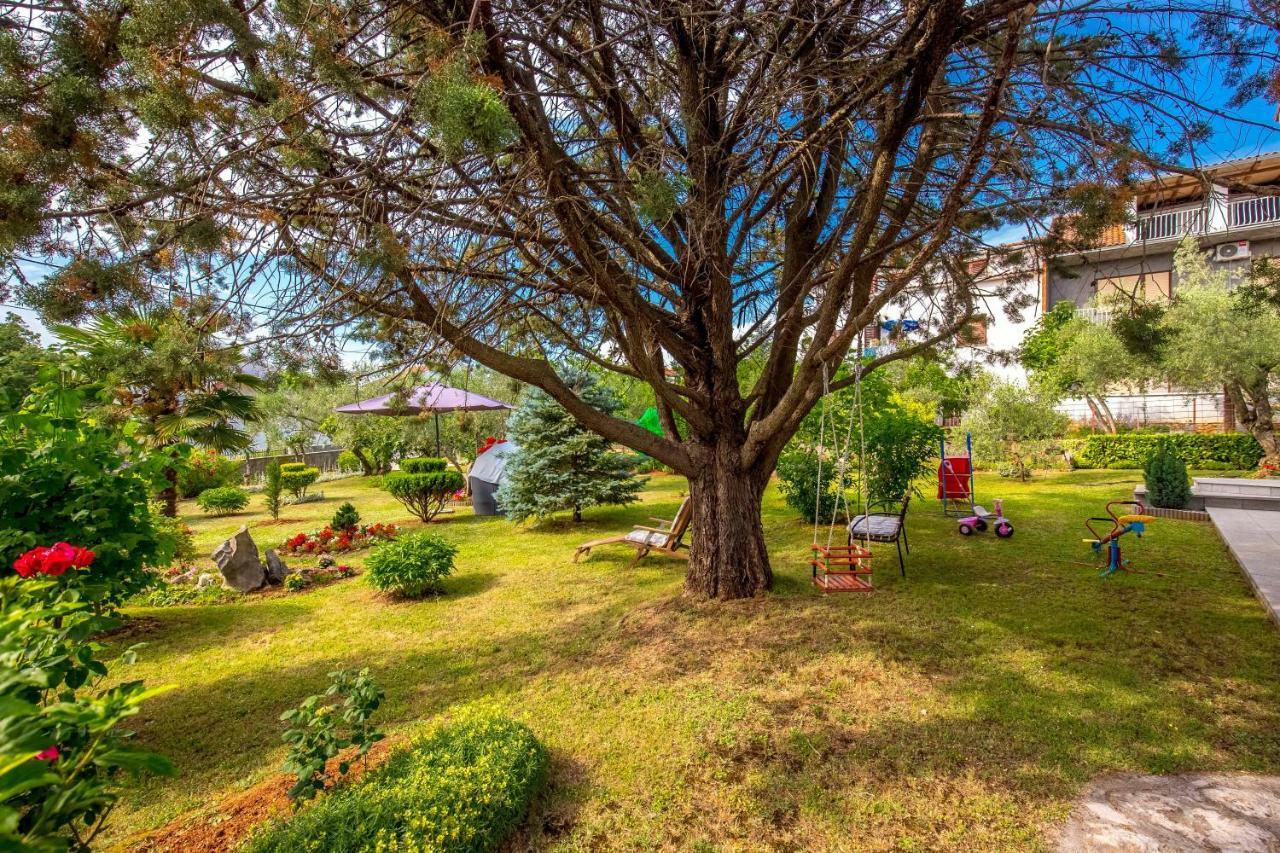 Garden Paradise App Sveti Vid-Miholjice Екстер'єр фото